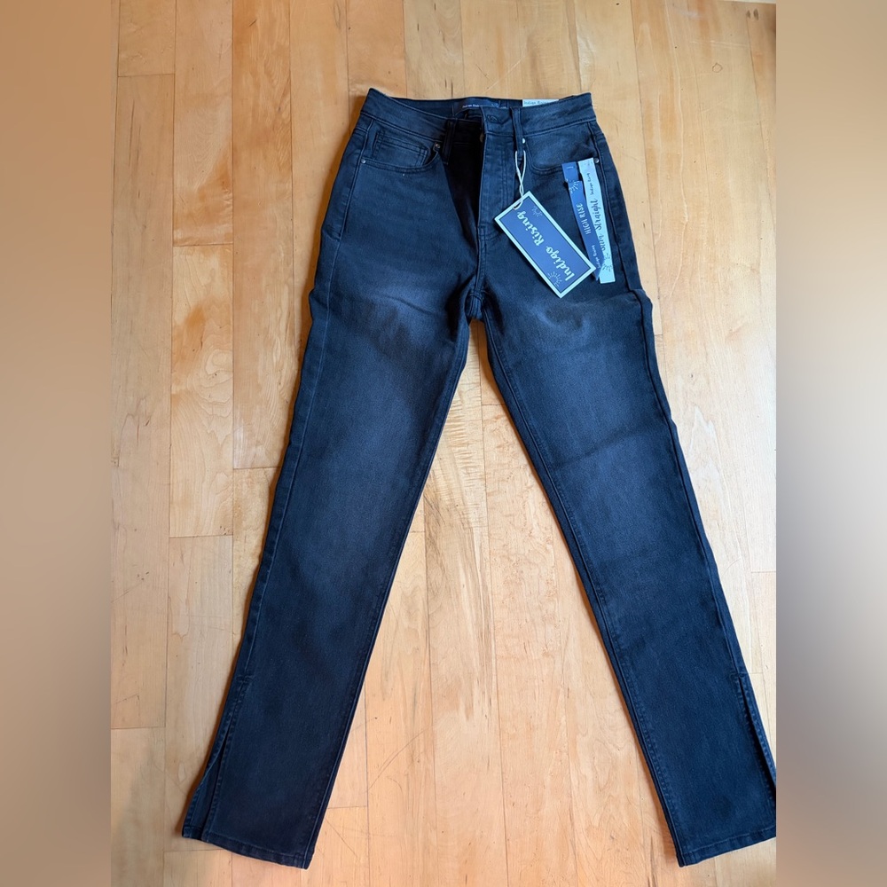 Indigo Rising BLACK Straight Slim Jeans Size 1/25 NWT